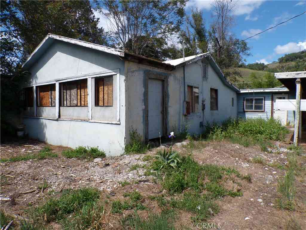 Homes For Sale - 4546 Foothill<br/> Lucerne, CA 95458
