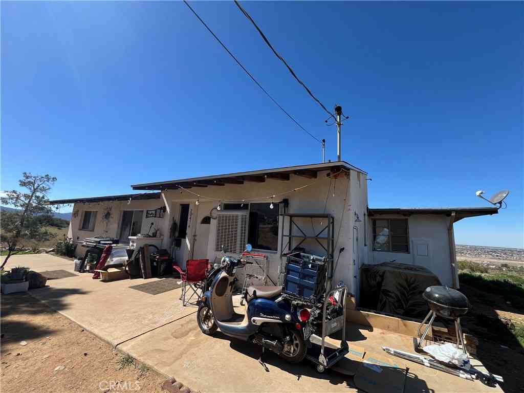Homes For Sale - 20474 Gemmill<br/> San Bernardino County, Apple Valley, CA 92308