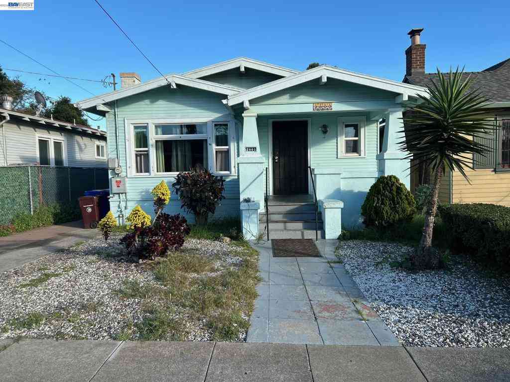 Homes For Sale - Residential<br/> Oakland, CA 94605