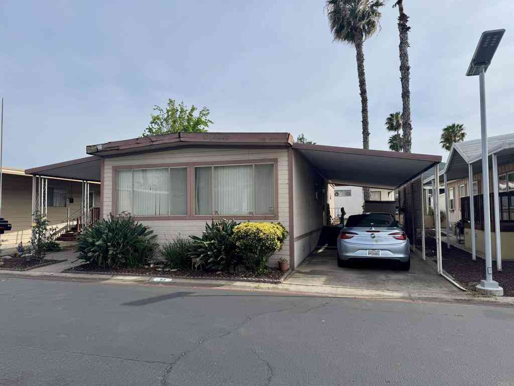 Mobile Home For Sale - 8301 Mission Gorge Rd. #54<br/> San Diego County, Santee, CA 92071