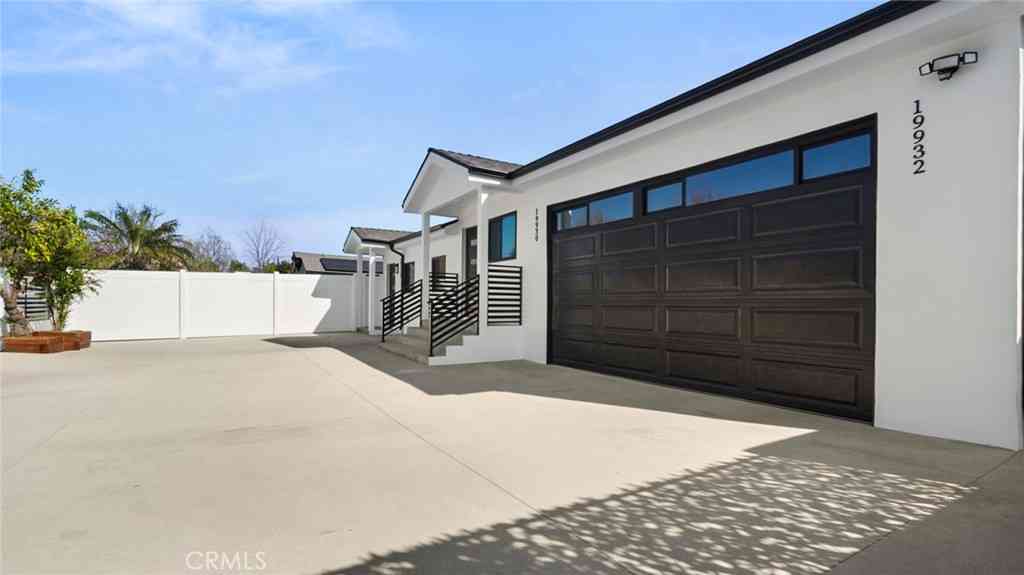 Homes For Rent - 19928 Hatton Street<br/> Winnetka, CA 91306