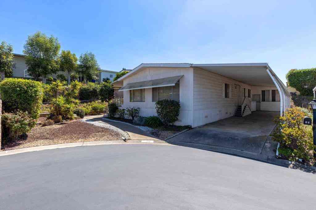 Mobile Home For Sale - 1175 La Moree Road #10<br/> San Diego County, San Marcos, CA 92078