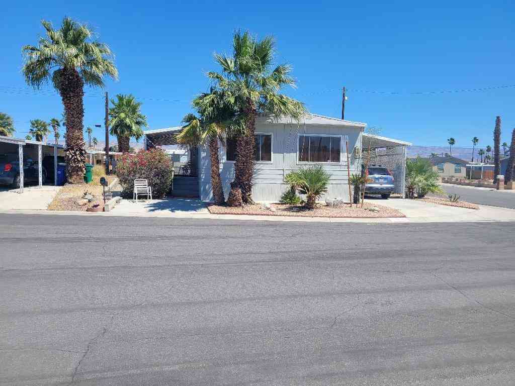 Mobile Home For Sale - 73280 Olympia Place<br/> Thousand Palms, CA 92276
