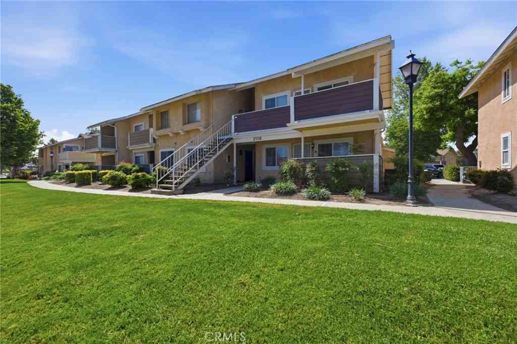 Condo For Sale - 3706 Lytle Creek<br/> Ontario, CA 91761