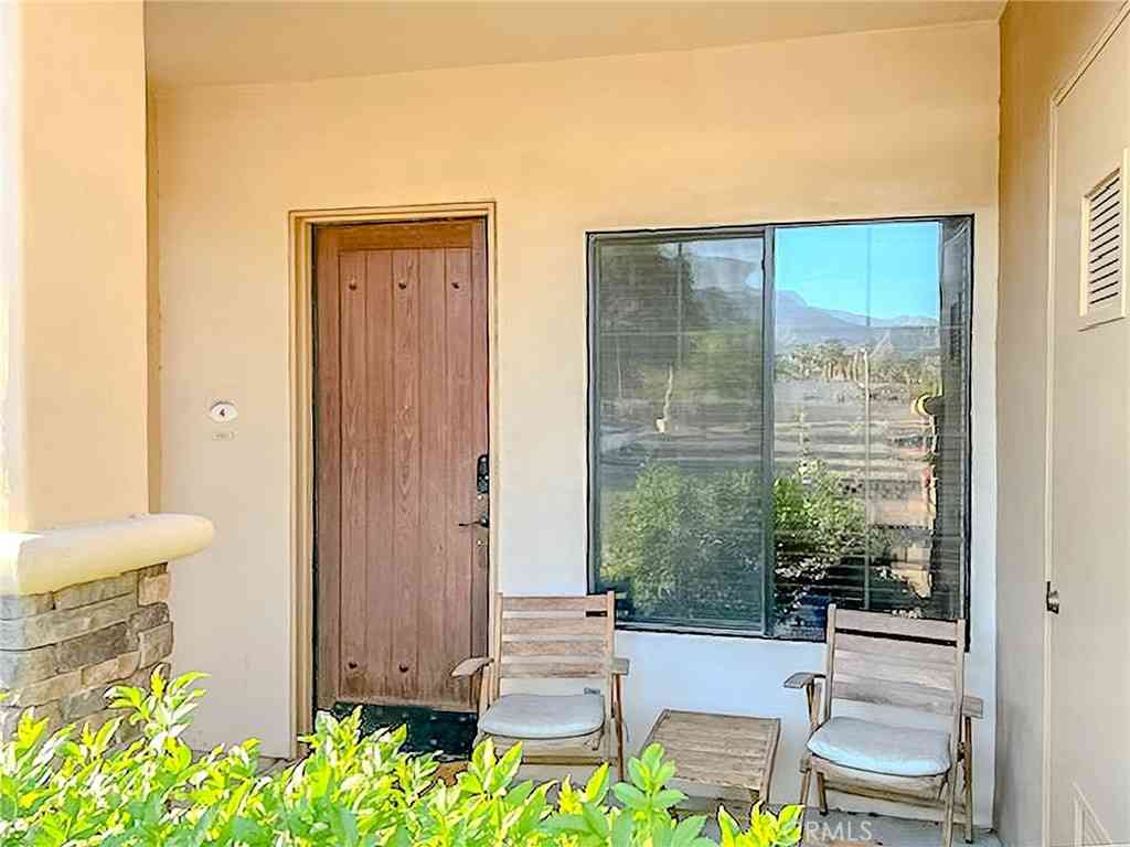 Condo For Sale - 50680 Santa Rosa #4<br/> La Quinta, CA 92253