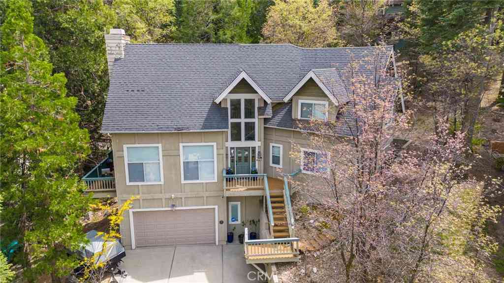Homes For Sale - 163 S Grass Valley<br/> San Bernardino County, Lake Arrowhead, CA 92352