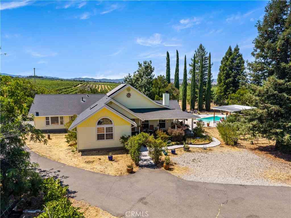 Homes For Sale - 6675 Kelsey Creek Drive<br/> Lake County, Kelseyville, CA 95451