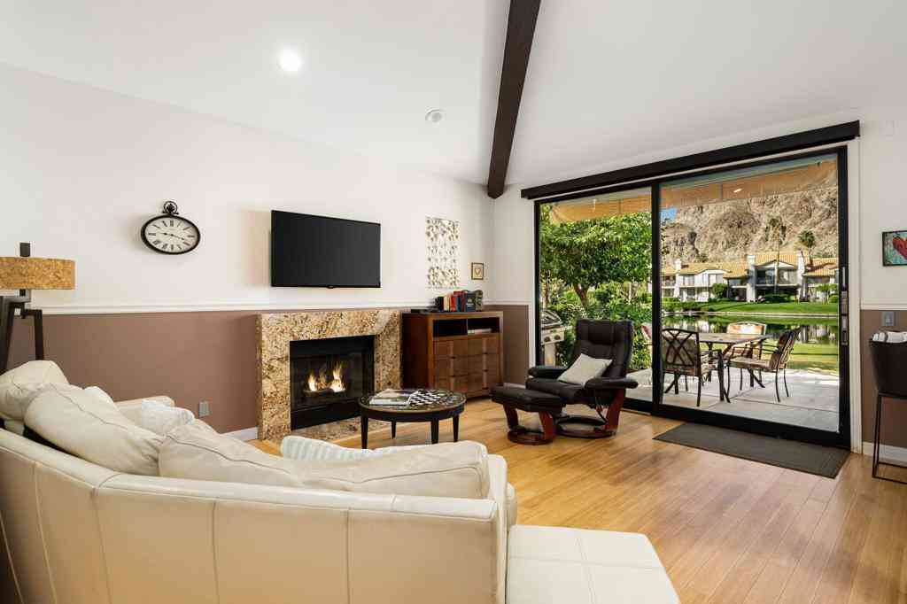 Condo For Sale - 55393 Tanglewood<br/> La Quinta, CA 92253