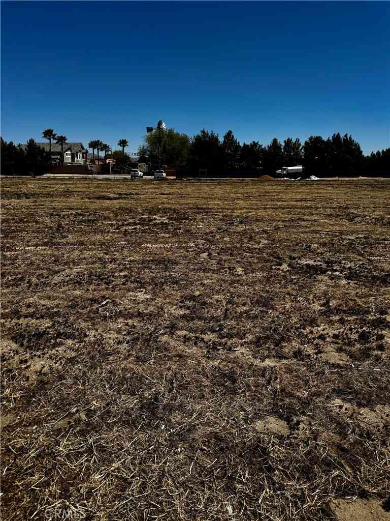 Vacant Land For Sale - 1 Clearview Drive<br/> San Bernardino County, Apple Valley, CA 92308