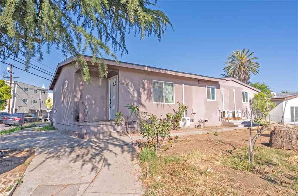 Homes For Sale - 8766 Matilija<br/> Los Angeles County, Panorama City, CA 91402