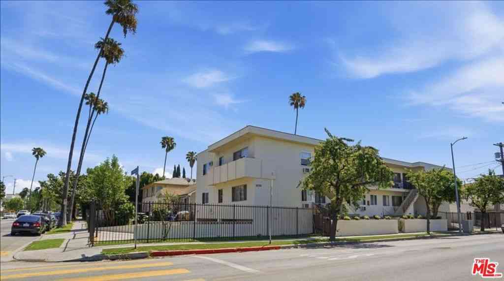 Homes For Sale - 1220 N Van Ness Avenue<br/> Los Angeles County, Los Angeles, CA 90038