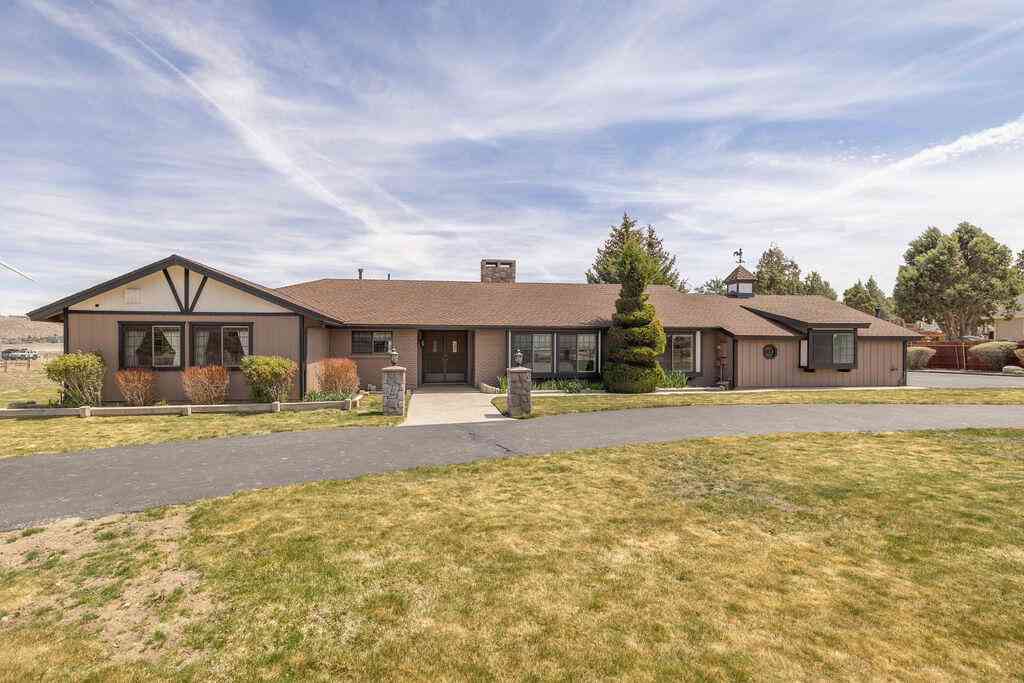 Homes For Sale - 108 Palomino Drive<br/> San Bernardino County, Big Bear, CA 92314