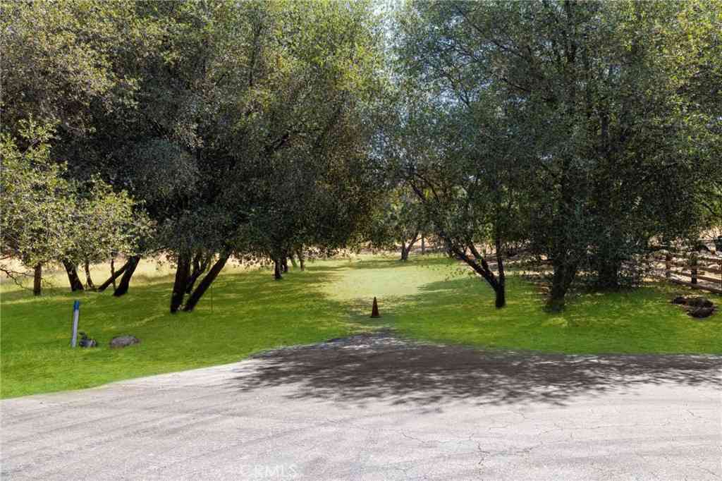 Vacant Land For Sale - 1 Kirkham Court<br/> Kern County, Keene, CA 93531