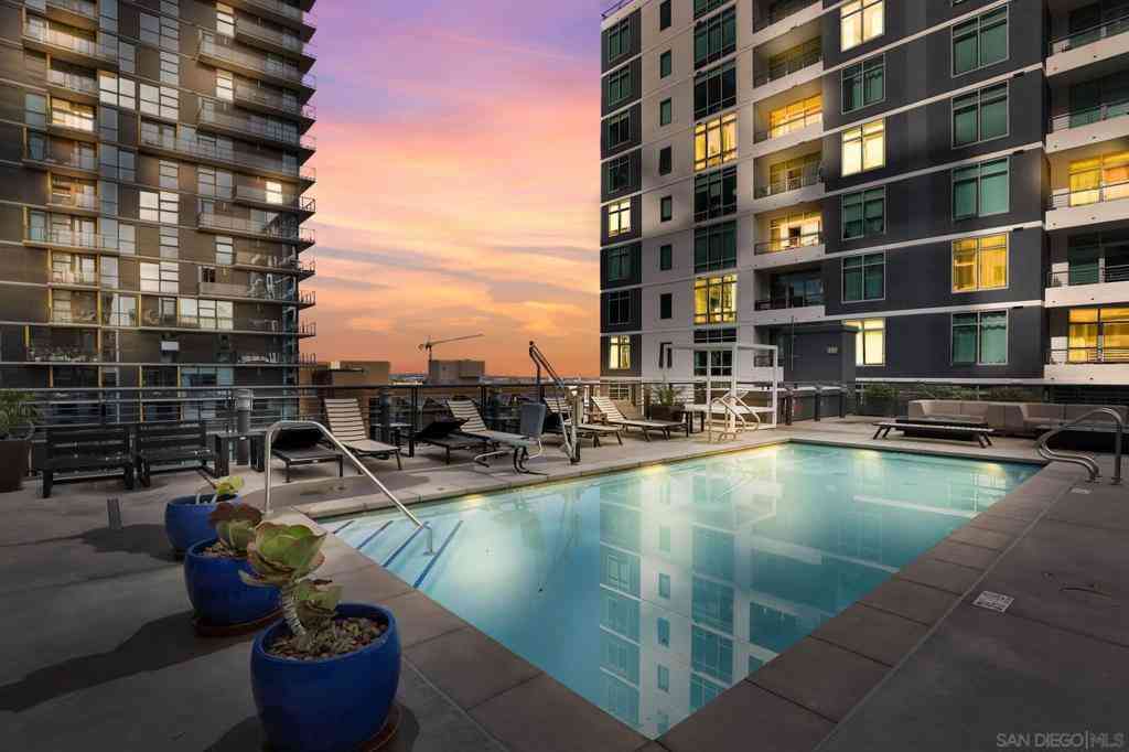 Condo For Sale - 425 W Beech St #433<br/> San Diego County, San Diego, CA 92101