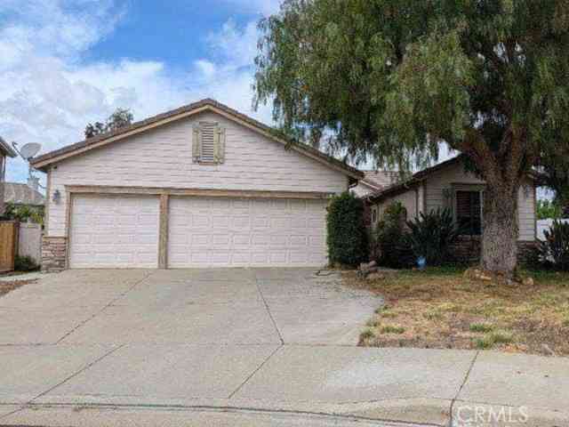 Homes For Sale - 44827 Grado Circle<br/> Riverside County, Temecula, CA 92592