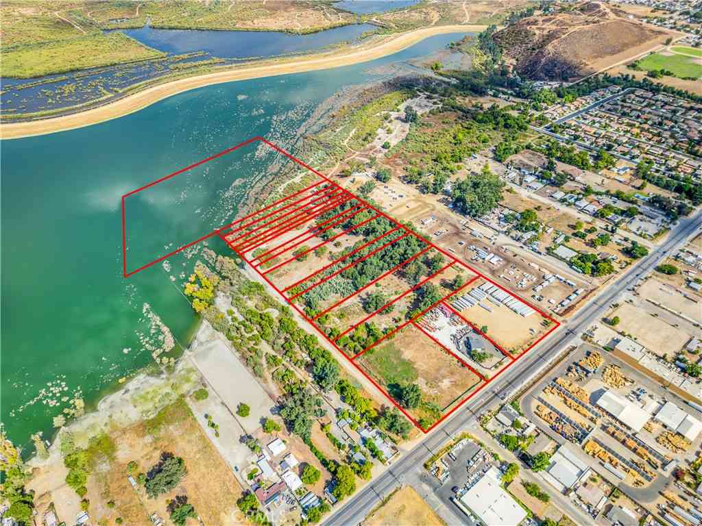 Vacant Land For Sale - 18240 Grand<br/> Lake Elsinore, CA 92530