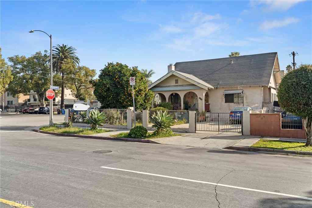 Multifamily For Sale - 4214 Rosewood<br/> Los Angeles County, Los Angeles, CA 90004