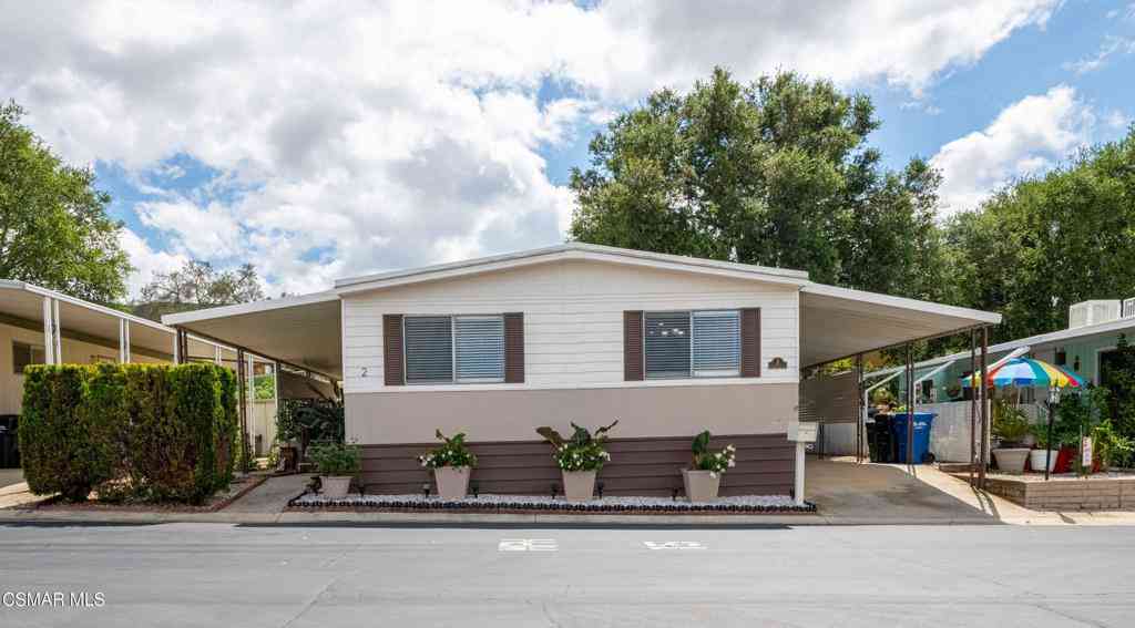 Mobile Home For Sale - 2 Robertson Way<br/> Ventura County, Newbury Park, CA 91320