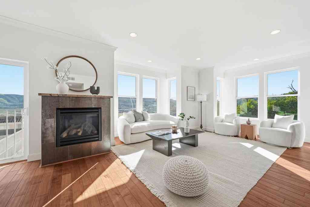 Condo For Sale - 188 Mary Teresa Street<br/> San Francisco, CA 94134