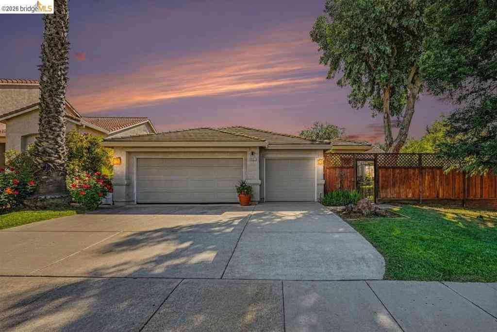 Homes For Sale - 4437 Montara Dr<br/> Contra Costa County, Antioch, CA 94531