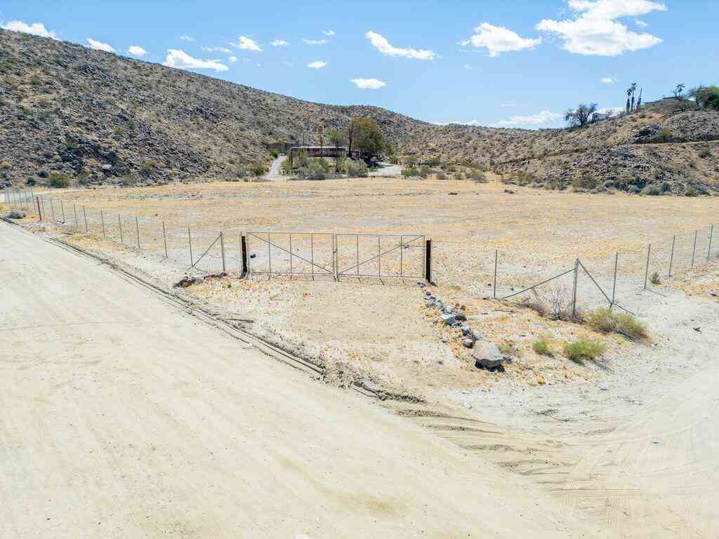 Vacant Land For Sale - Helms Road<br/> Riverside County, Sky Valley, CA 92241