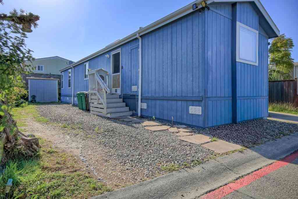 Mobile Home For Sale - 13532 Agua Dulce #182<br/> Monterey County, Castroville, CA 95012