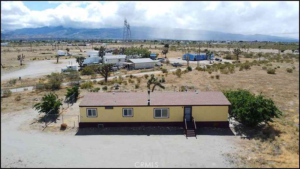 Mobile Home For Sale - 12232 Sheep Creek<br/> San Bernardino County, Phelan, CA 92371
