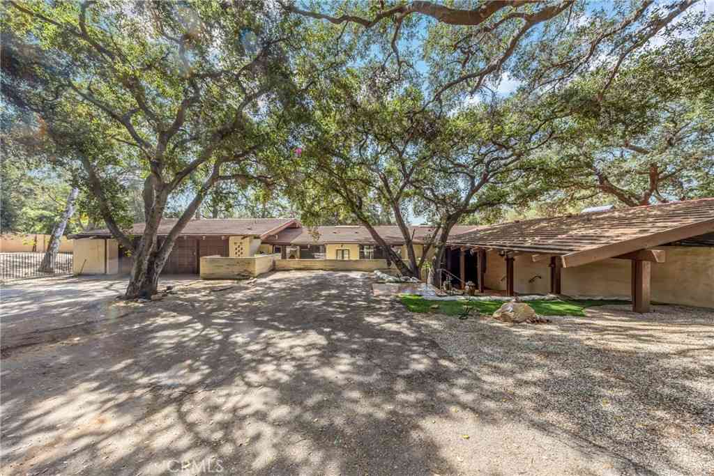 Homes For Rent - 2300 Villa Heights<br/> Pasadena, CA 91107