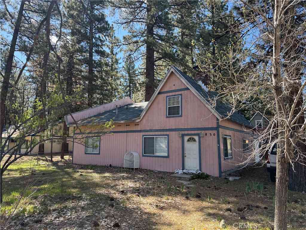 Homes For Sale - 830 W Big Bear Boulevard<br/> San Bernardino County, Big Bear City, CA 92314