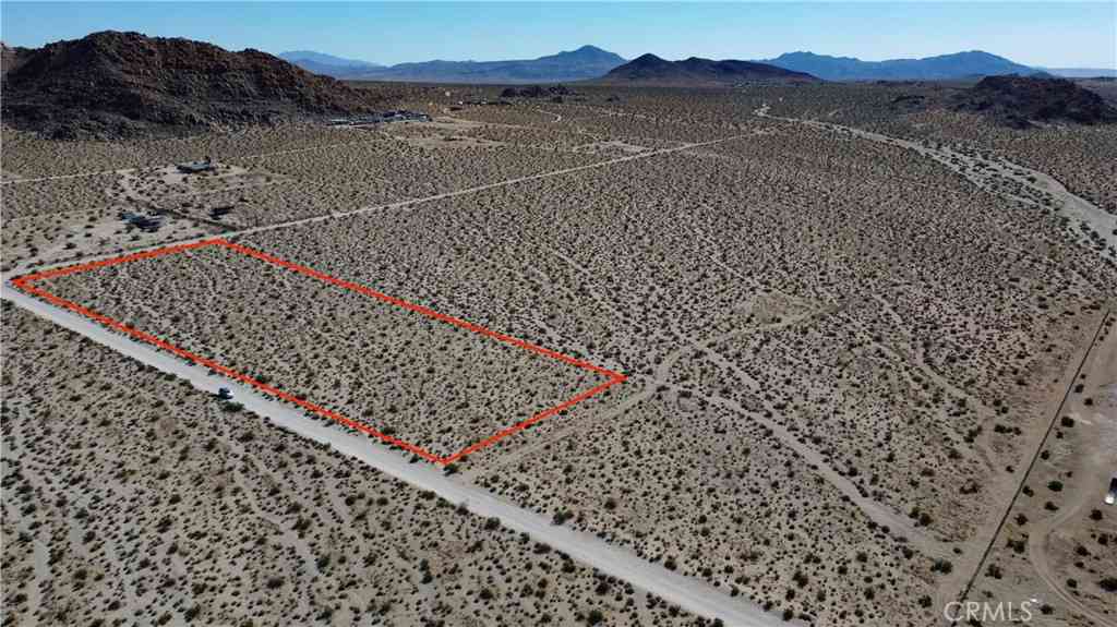 Vacant Land For Sale - 777 Peffer Lane<br/> Lucerne Valley, CA 92356