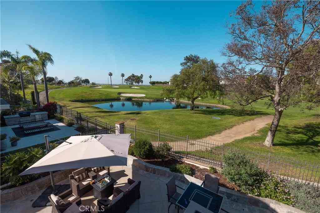 Homes For Rent - 6261 Morningside<br/> Huntington Beach, CA 92648
