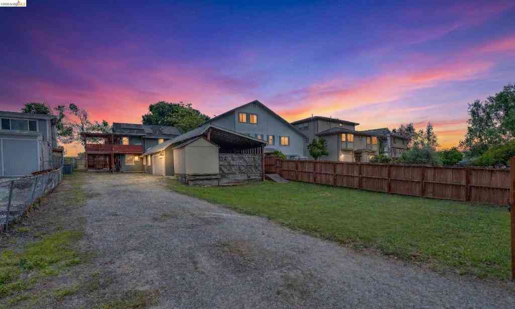 Homes For Sale - 1922 Taylor Rd<br/> Contra Costa County, Bethel Island, CA 94511
