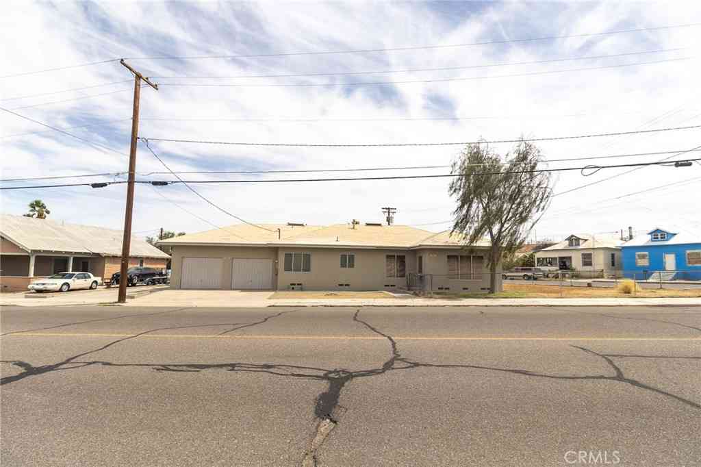 Homes For Sale - 630 Acoma Street<br/> San Bernardino County, Needles, CA 92363
