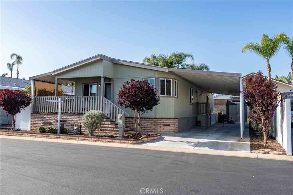 Mobile Home For Sale - 1245 W Cienega #104<br/> Los Angeles County, San Dimas, CA 91773