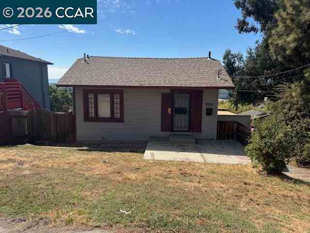 Homes For Sale - 9819 Burr St.<br/> Alameda County, Oakland, CA 94615