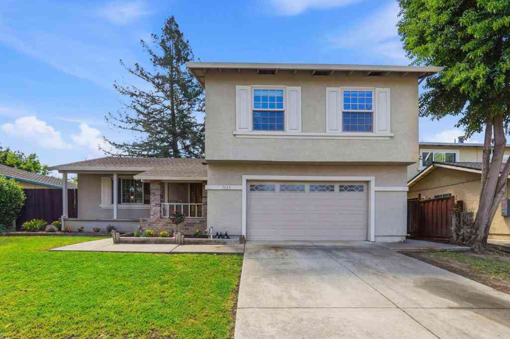 Homes For Sale - 7135 Yorktown Drive<br/> Santa Clara County, Gilroy, CA 95020