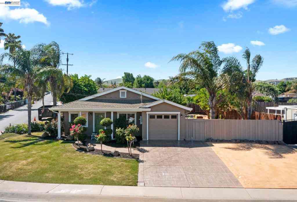Homes For Sale - 167 Peninsula Road<br/> Contra Costa County, Bay Point, CA 94565