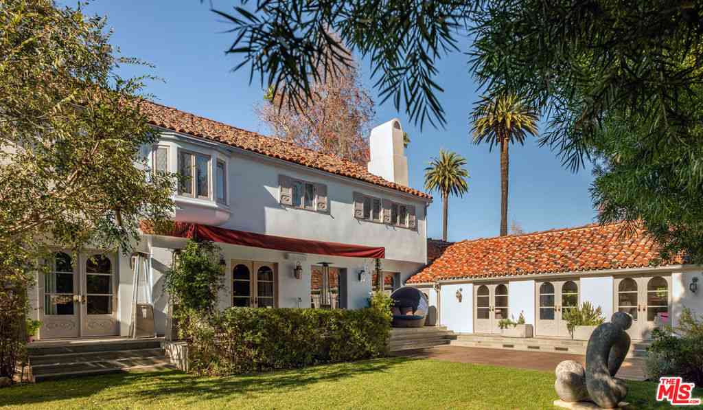 Homes For Sale - 523 N Beverly Drive<br/> Los Angeles County, Beverly Hills, CA 90210