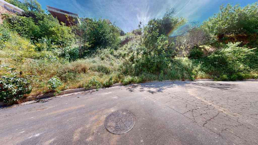 Vacant Land For Sale - 3810 Knobhill Drive<br/> Los Angeles County, Sherman Oaks, CA 91423