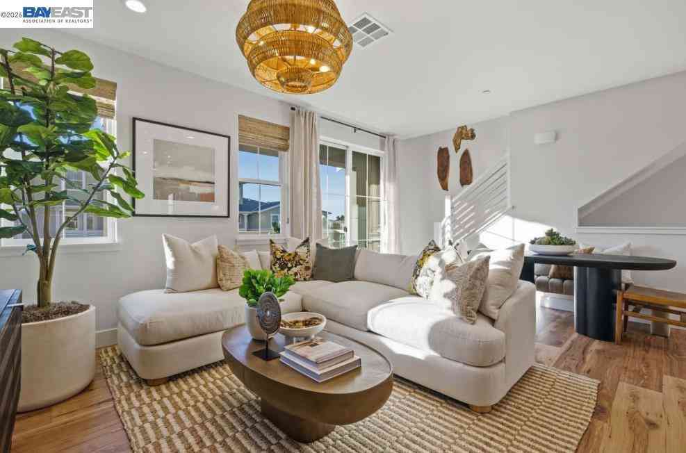 Townhouse For Sale - 4828 Las Positas Road<br/> Livermore, CA 94551