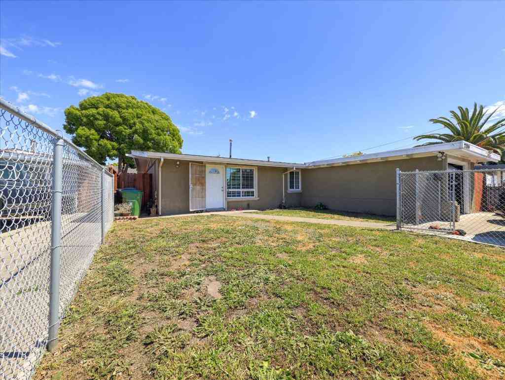 Homes For Sale - 27894 Biscayne Avenue<br/> Alameda County, Hayward, CA 94544
