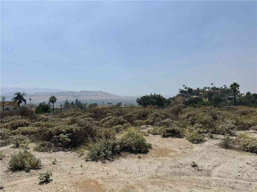 Vacant Land For Sale - 8385 Indian Knolls Circle<br/> Riverside County, Jurupa Valley, CA 92509