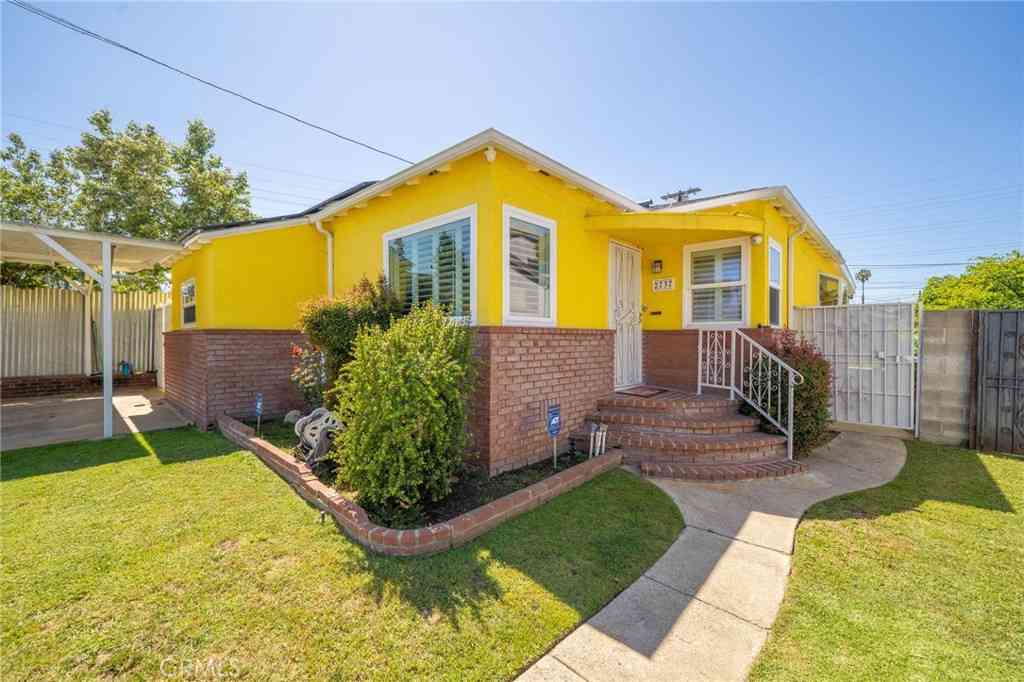 Homes For Sale - 2737 S Spaulding<br/> Los Angeles County, Los Angeles, CA 90016