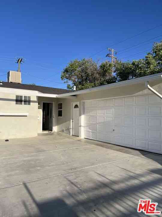 Homes For Sale - 44802 Andale Avenue<br/> Los Angeles County, Lancaster, CA 93535
