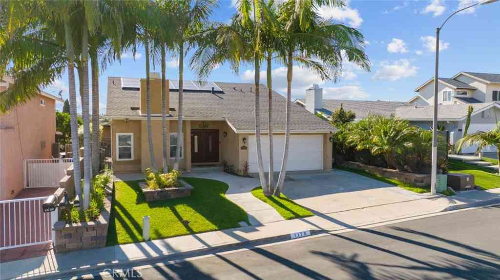 Homes For Sale - 1178 Firethorn<br/> San Diego County, San Diego, CA 92154