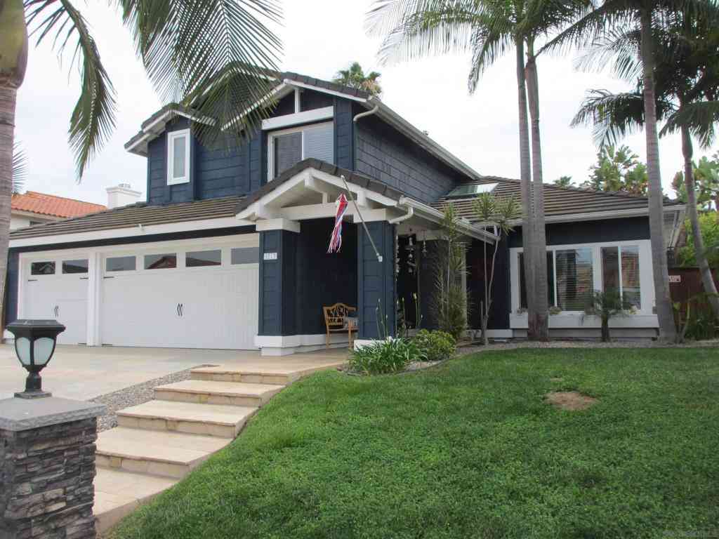 Homes For Sale - 5013 Chalet Drive<br/> San Diego County, Oceanside, CA 92057