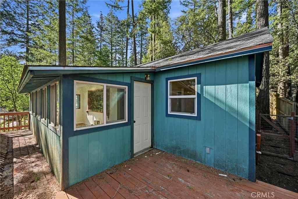 Homes For Sale - 10313 Brookside<br/> Lake County, Cobb, CA 95461