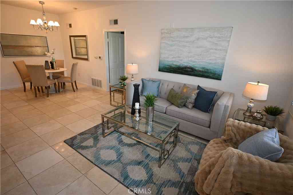 Condo For Sale - 3603 Ladrillo Aisle<br/> Irvine, CA 92606