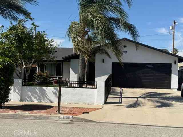 Homes For Sale - 16108 Tullock<br/> San Bernardino County, Fontana, CA 92335