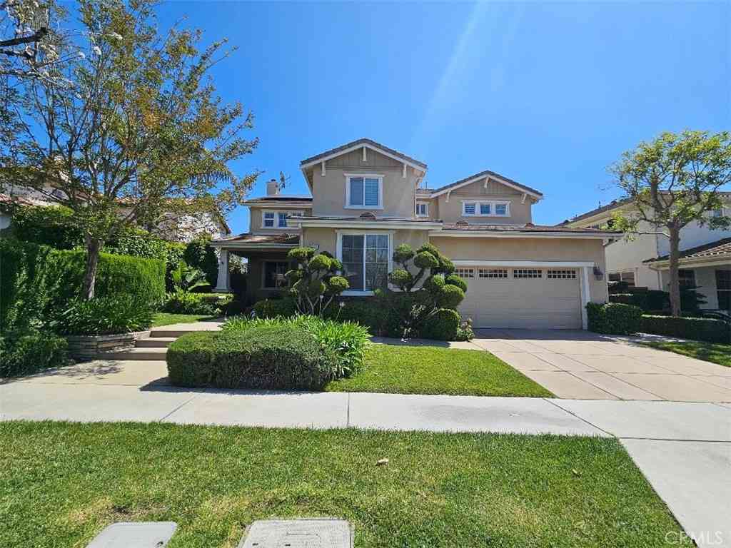 Homes For Sale - 5965 Lost Horse<br/> San Bernardino County, Fontana, CA 92336